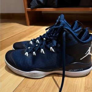 Jordan Brand FlightPlate basketball sneakers. Worn no more than 15x.